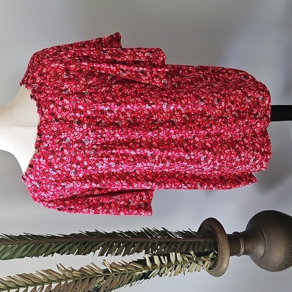 Maurices Red Paisley V-Neck Blouse - Picture 2 of 13